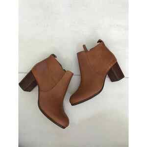 Talbots Leather Side Zip Ankle Booties Boots
